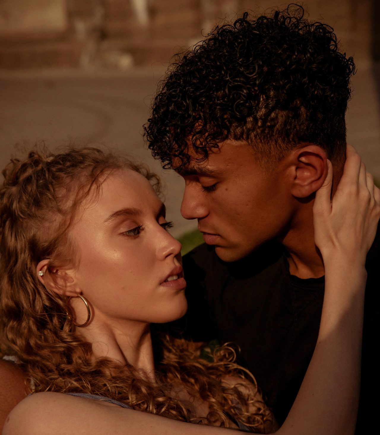 The Lesson We Learn When The Right People Stay: You Will Not Have To Beg For The Love You Deserve